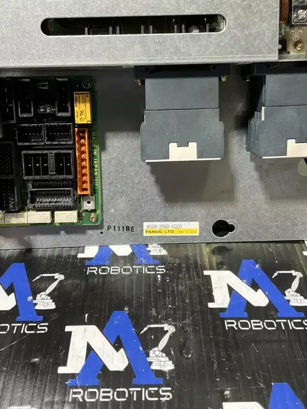 FANUC A05B-2550-C020 EMERGENCY STOP UNIT - Image 3