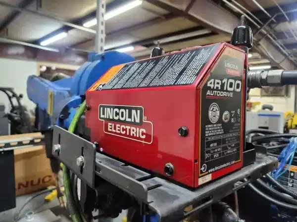 Motoman MA1400/DX100 Robotic Weld SYSTEM (COMPLETE) - Image 3