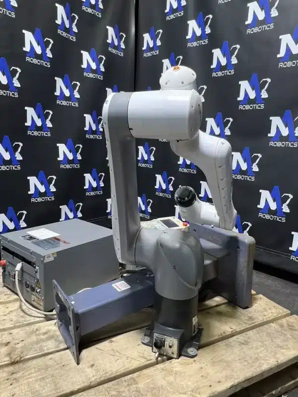 NACHI CZ10 Collaborative Robot - Image 4