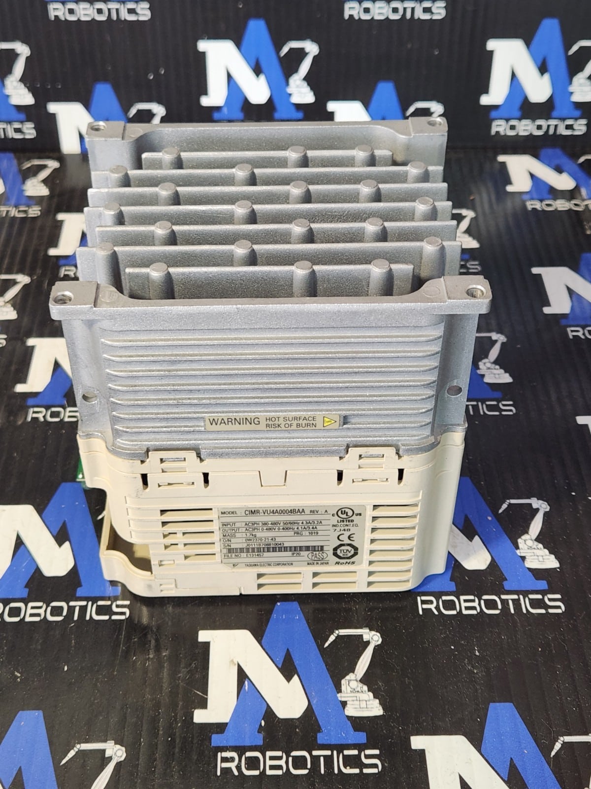 Yaskawa CIMR-VU4A0004BAA Variable Frequency Drive - Image 3