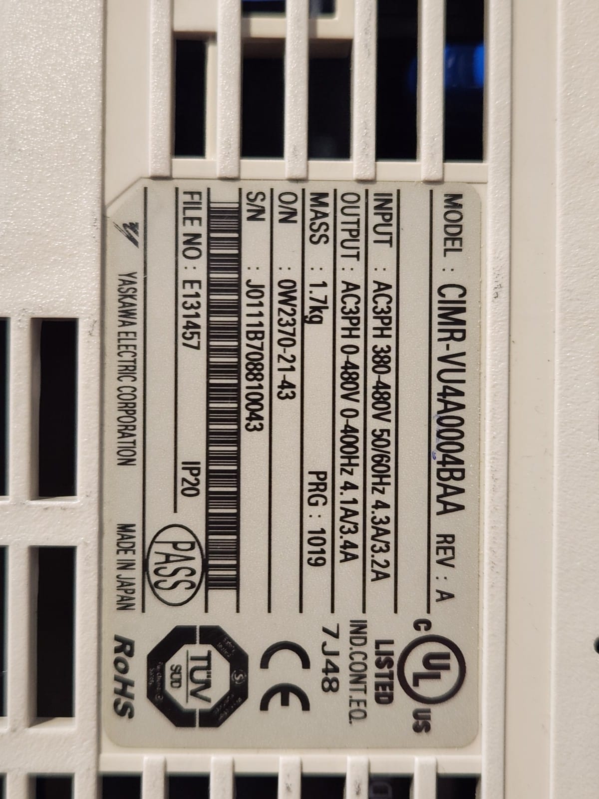 Yaskawa CIMR-VU4A0004BAA Variable Frequency Drive - Image 4