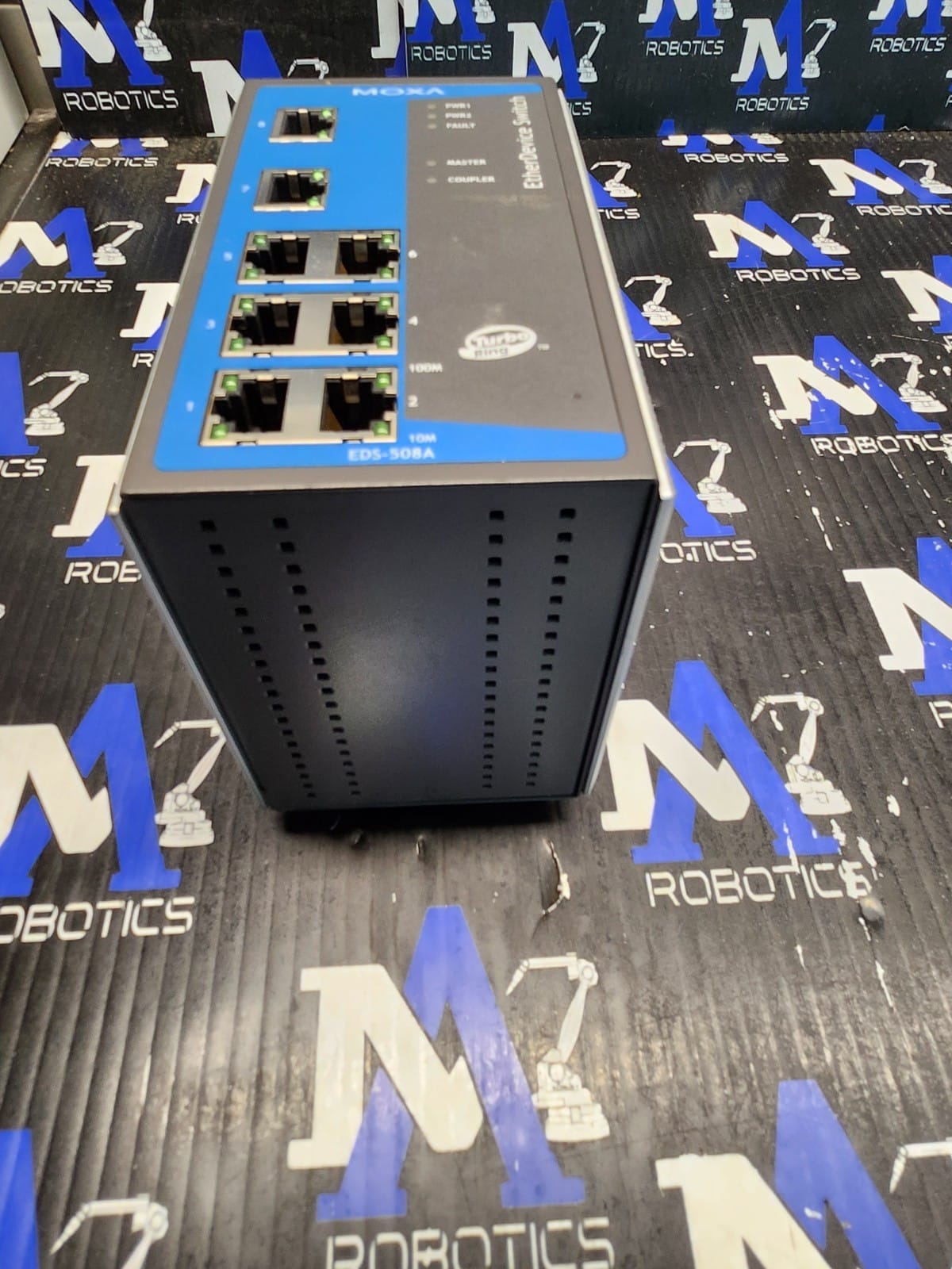 Moxa EDS-508A Ethernet Switch - Image 2