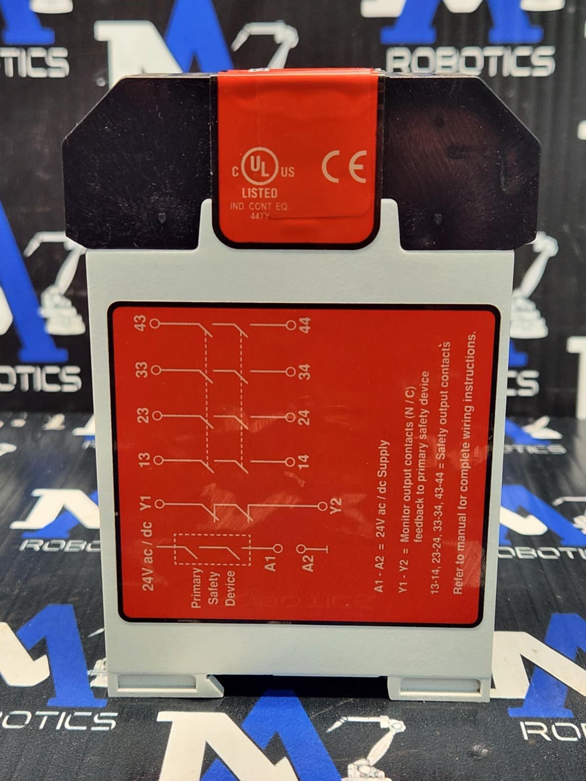 Banner EM-F-7G Safety Relay - Image 3