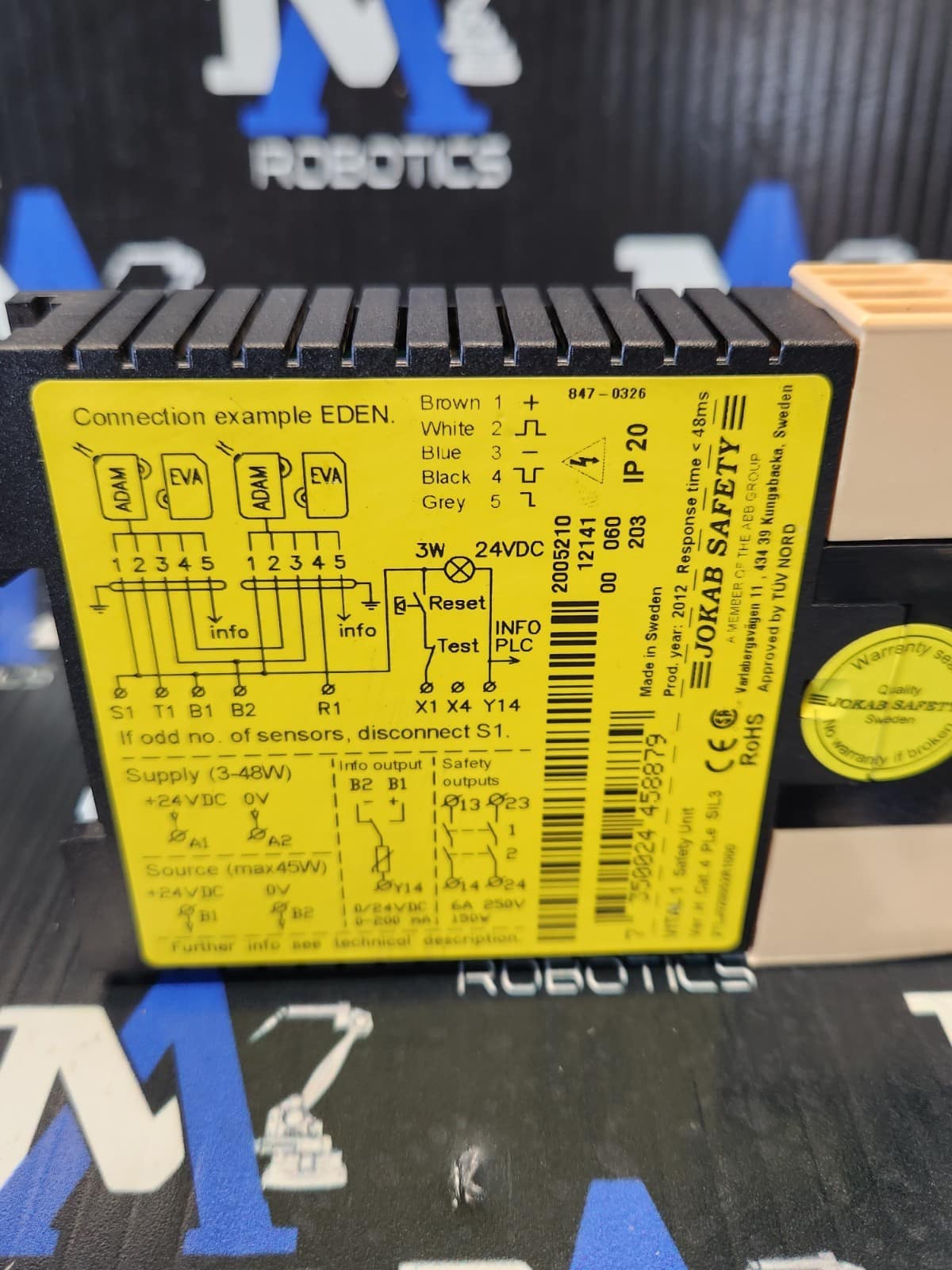Jokab Safety 2TLJ020052R1000 Safety Relay - Image 4
