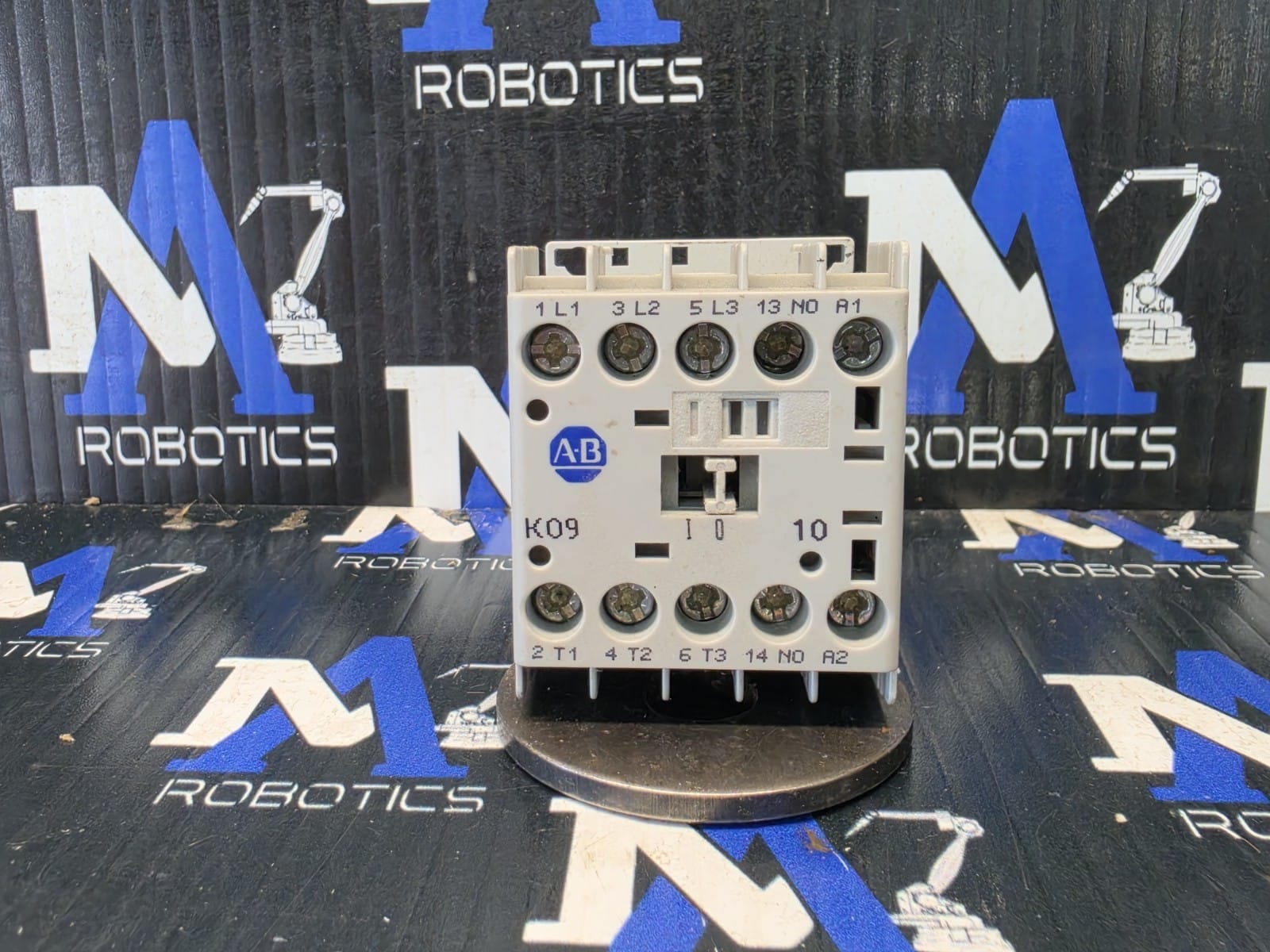 Allen Bradley 100-K09*10 (12VDC COIL!)