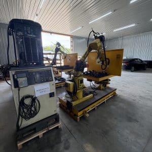 Lot #7 Complete Fanuc M-16i/Rj2 with Miller Axcess 450