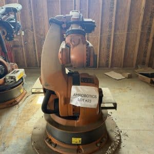 Lot #23 Kuka KR 210-2 2000